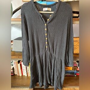 Free People Women’s Black Babydoll Button Tunic Top Size Medium